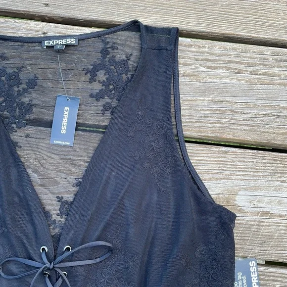 Lacey Black Romper by Express - Picture 5 of 16